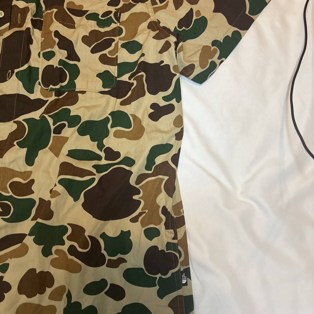 The North Face Shirt Mens XL Duck Camo Short Sleeve Pocket Button Up - Picture 12 of 16